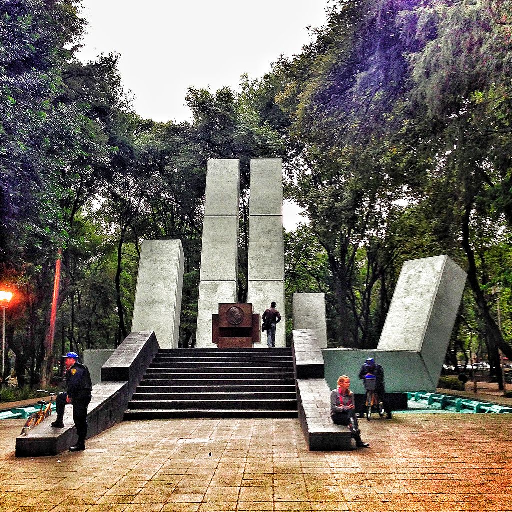 Monument to Lázaro Cárdenas