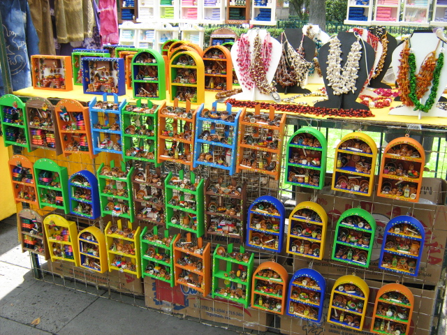 Handicrafts in the market. Credit: CC/J Martinez R