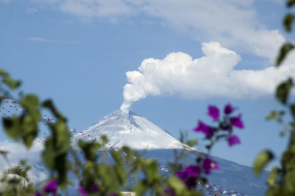 Popocatépetl volcano, Mexico